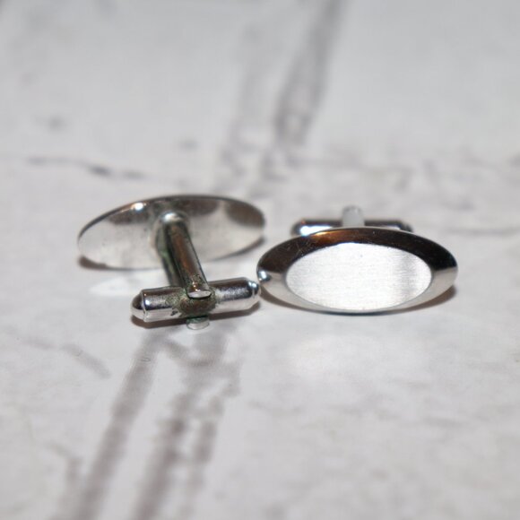 Vintage silver Hickok oval cufflinks - Picture 2 of 5